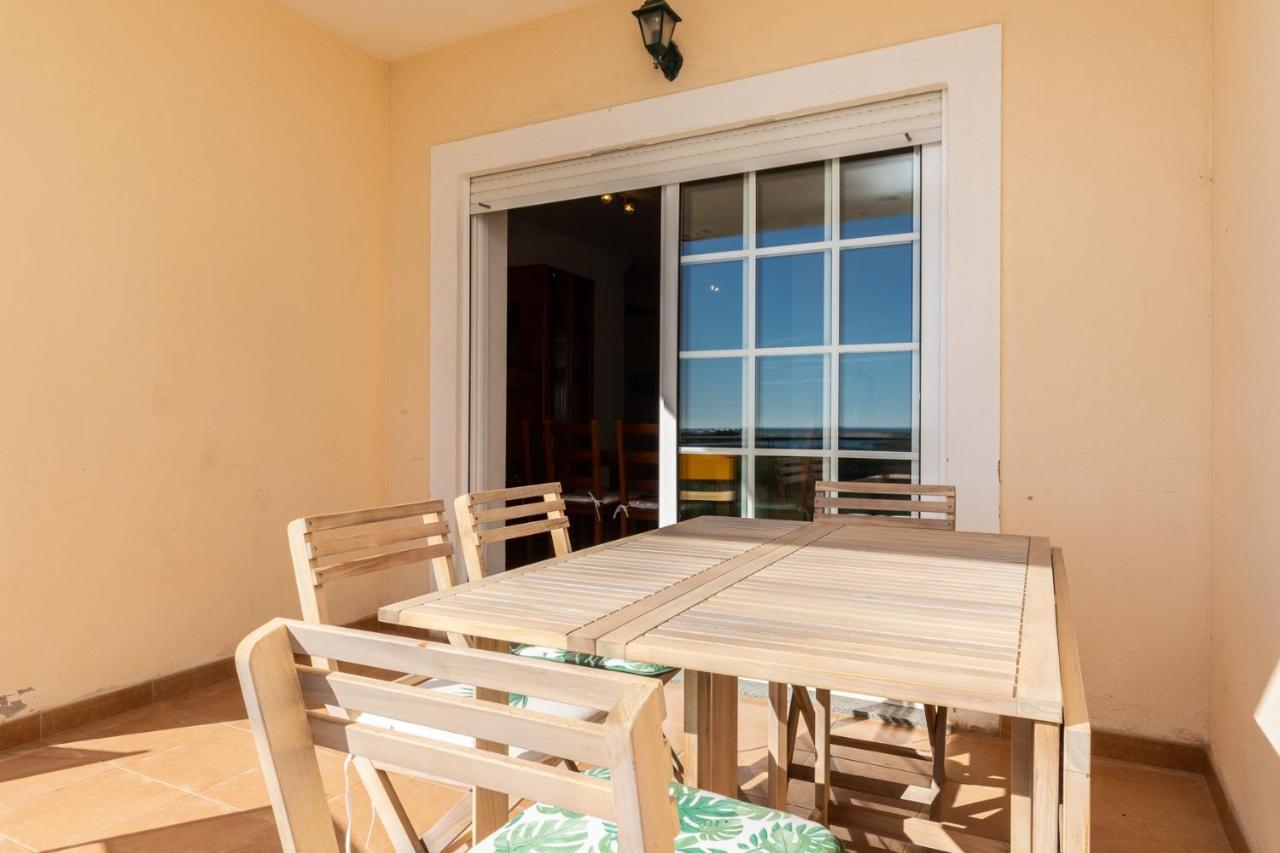 Beach Front View Armacao De Pera Flat Екстер'єр фото